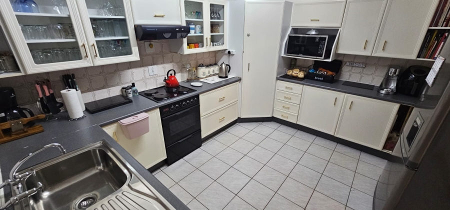 To Let 3 Bedroom Property for Rent in Cashan North West